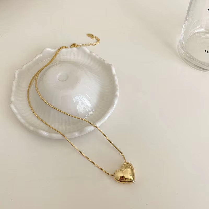 Dear Daughter Close to My Heart Necklace - You Stole Our Hearts