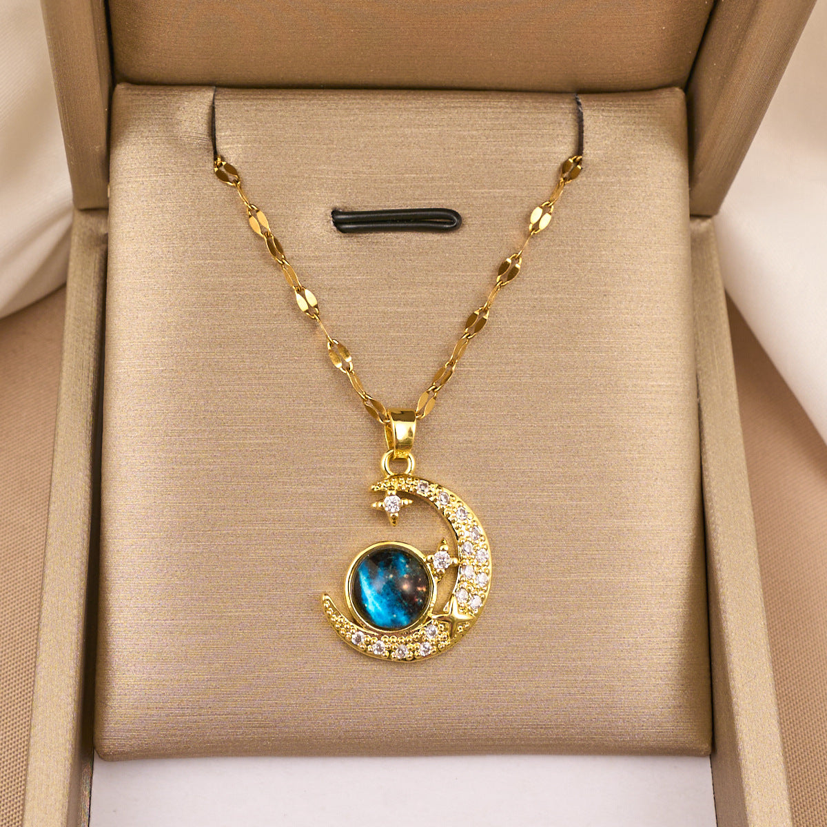 To My Granddaughter Moonlit Soul Necklace - Shine, Sweet Girl