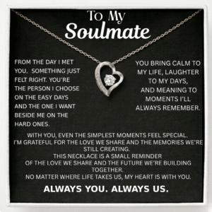 Love-Heart-Necklace-For-Soulmate-silver.